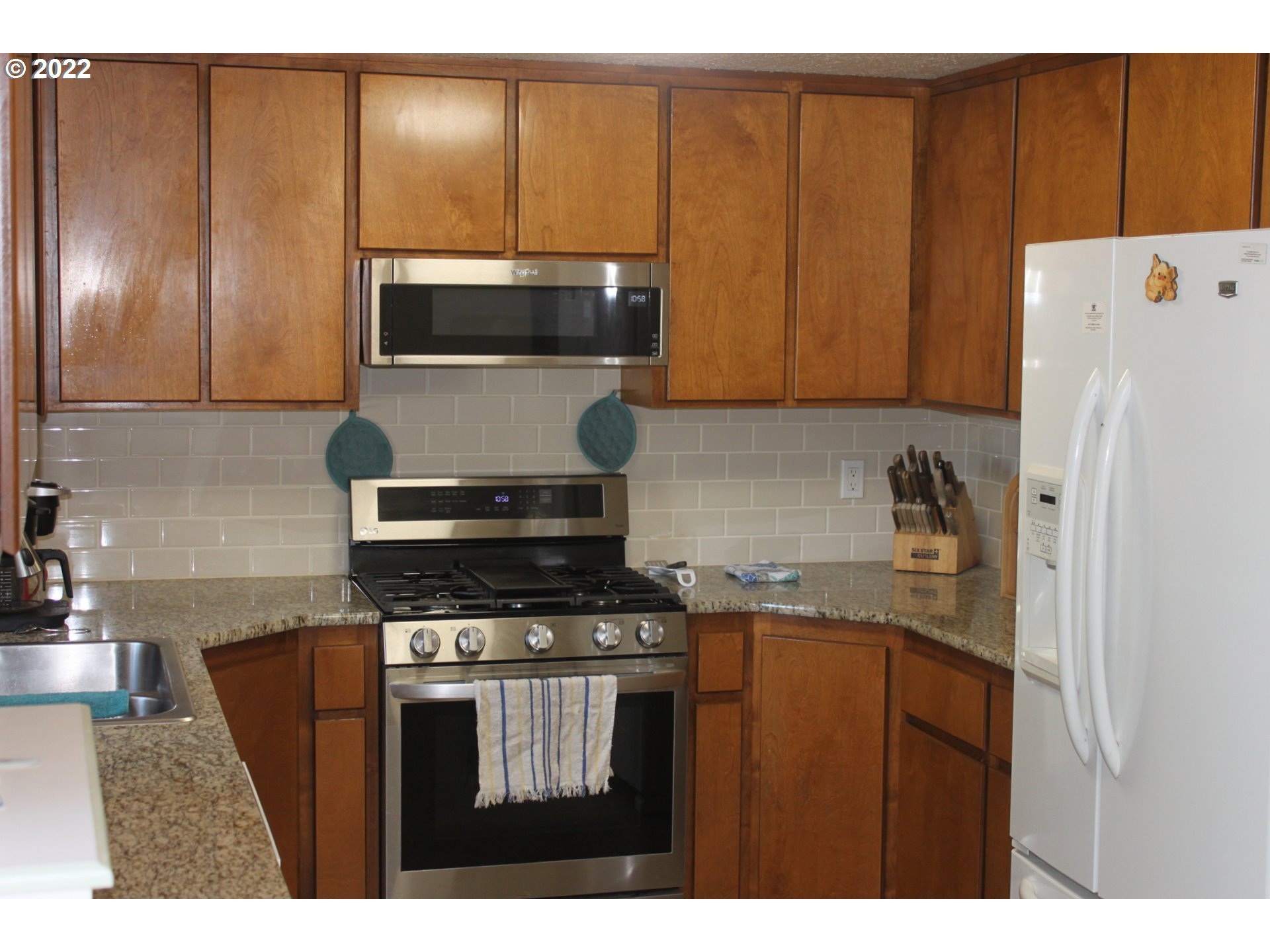 43334 Pocahontas Road Baker City, OR 97814 - Photo 2 of 32 Gallery Image 2