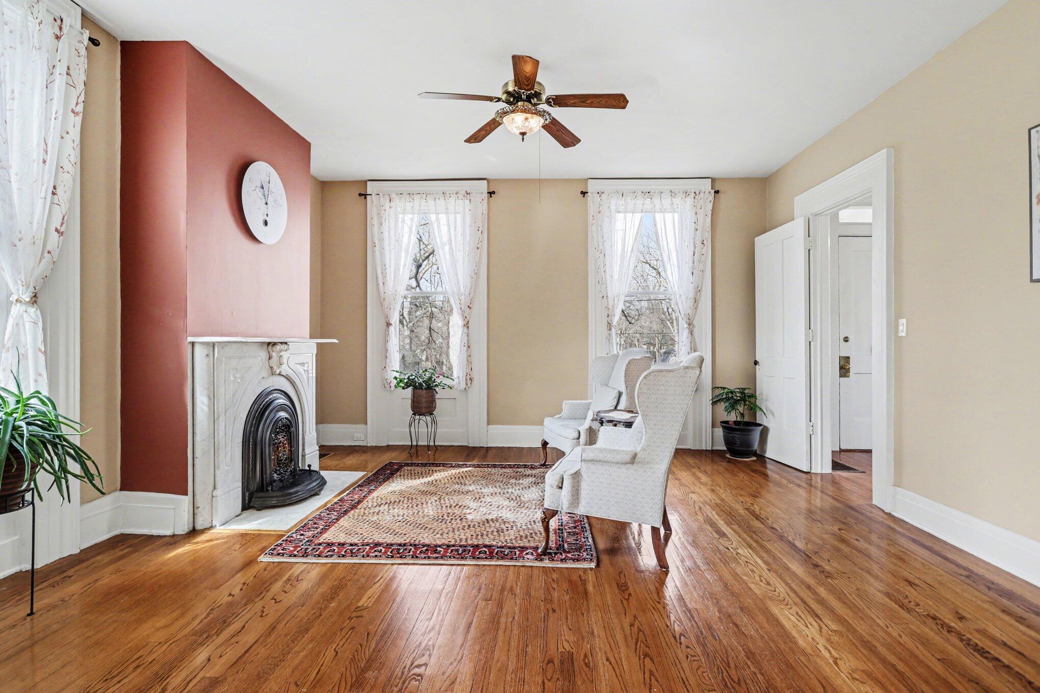 320 North Division Street Marshall, MI 49068 - Photo 5 of 36 010_file_2491