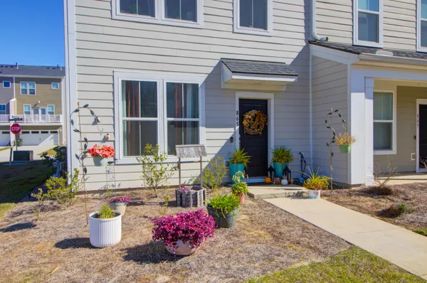 $375,000 | 865 Recess Pt Drive, Moncks Corner, SC 29461