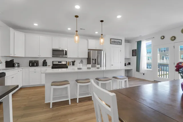 $370,000 | 865 Recess Pt Drive, Moncks Corner, SC 29461