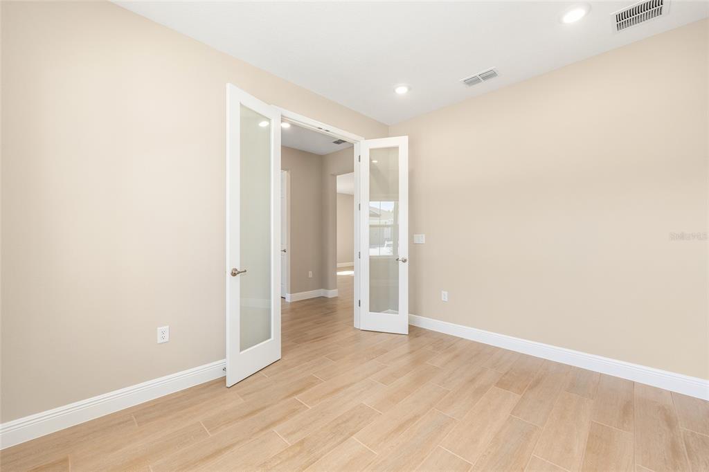 10282 Southwest 105th Street Ocala, FL 34481 - Photo 28 of 40