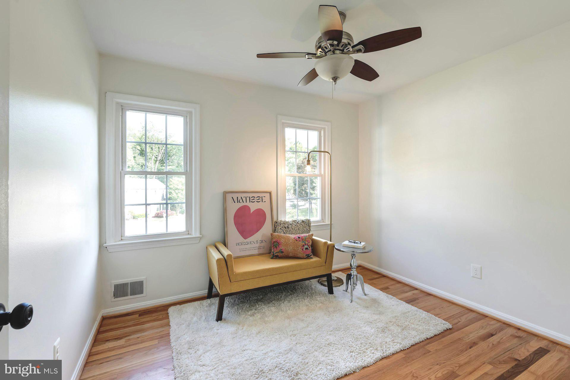 6310 Rockwell Road Burke, VA 22015 - Photo 15 of 26 Bedroom #4 Upper
