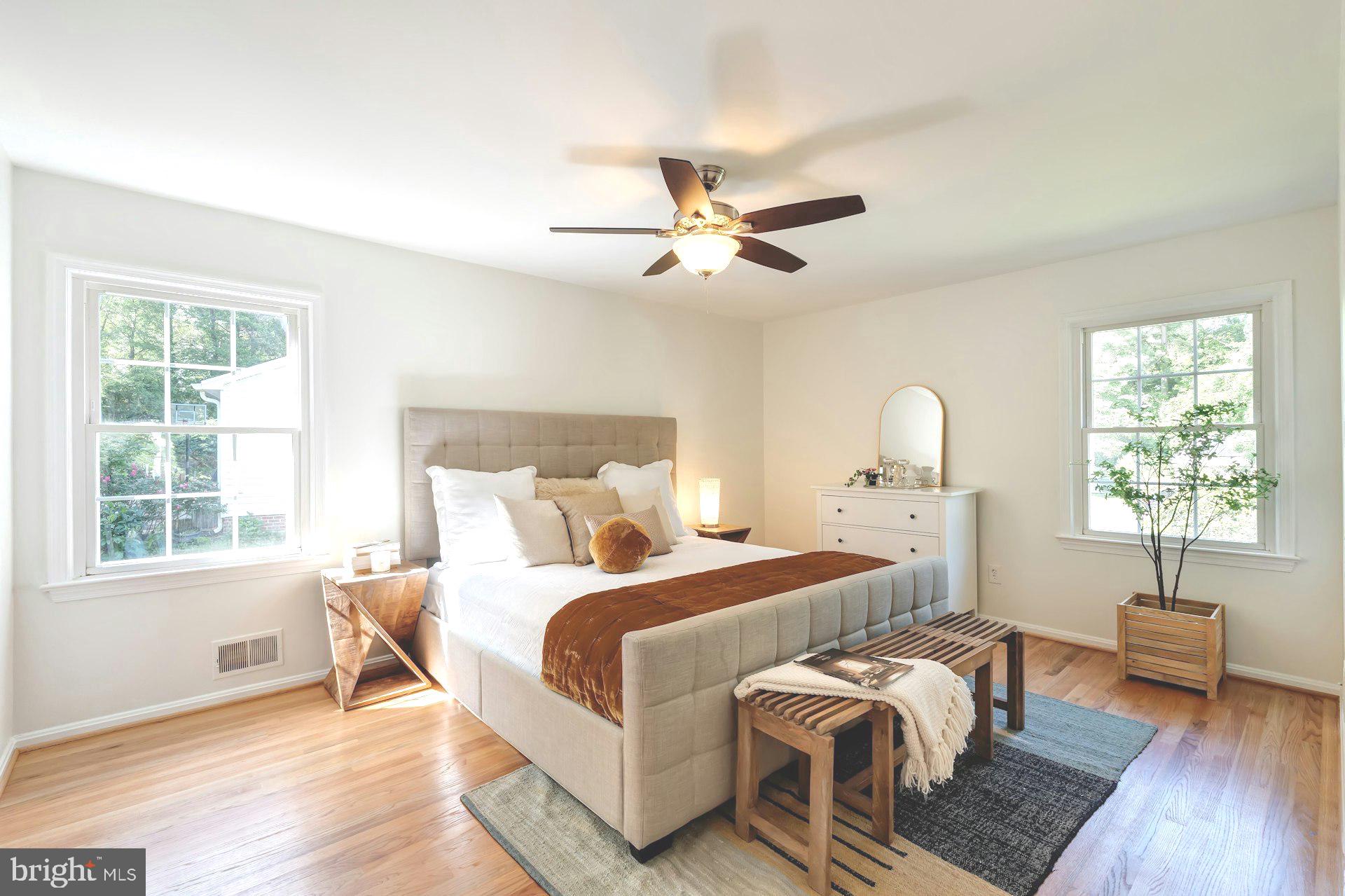6310 Rockwell Road Burke, VA 22015 - Photo 10 of 26 Primary Bedroom Upper