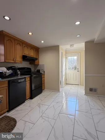 $515,000 | 12661 Valleywood Drive, Woodbridge, VA 22192