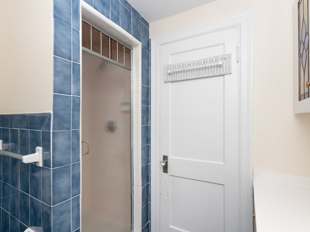 163 Bellevue Road Watertown, MA 02472 - Photo 27 of 42