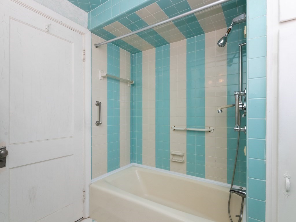 163 Bellevue Road Watertown, MA 02472 - Photo 33 of 42