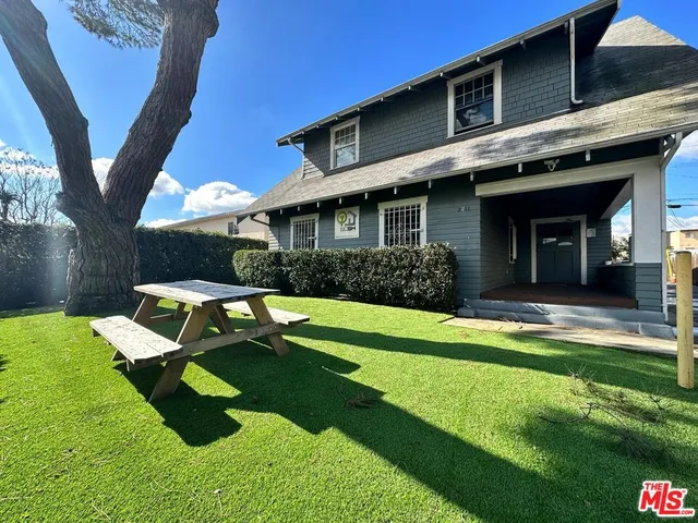 $4,200 | 2711 Orchard Avenue, Unit 2711 1, Los Angeles, CA 90007