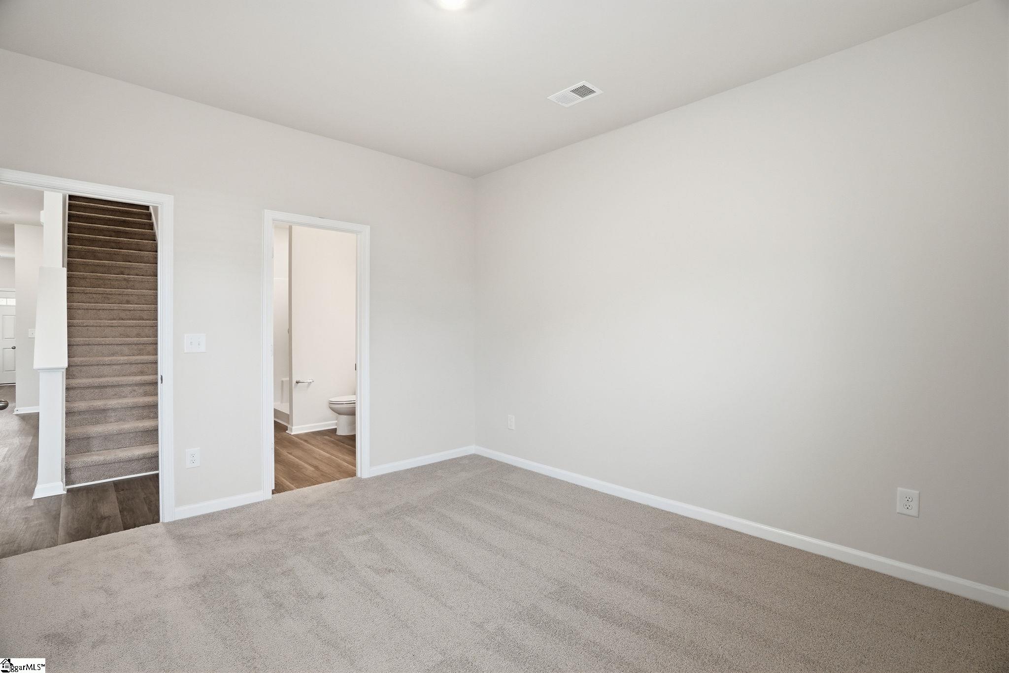 110 Lilac Loop Greenwood, SC 29646 - Photo 16 of 26
