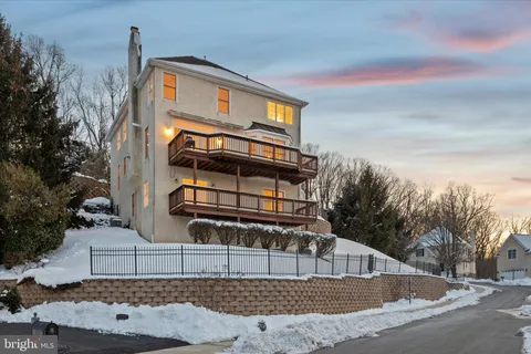 a picture of houses with outdoor space