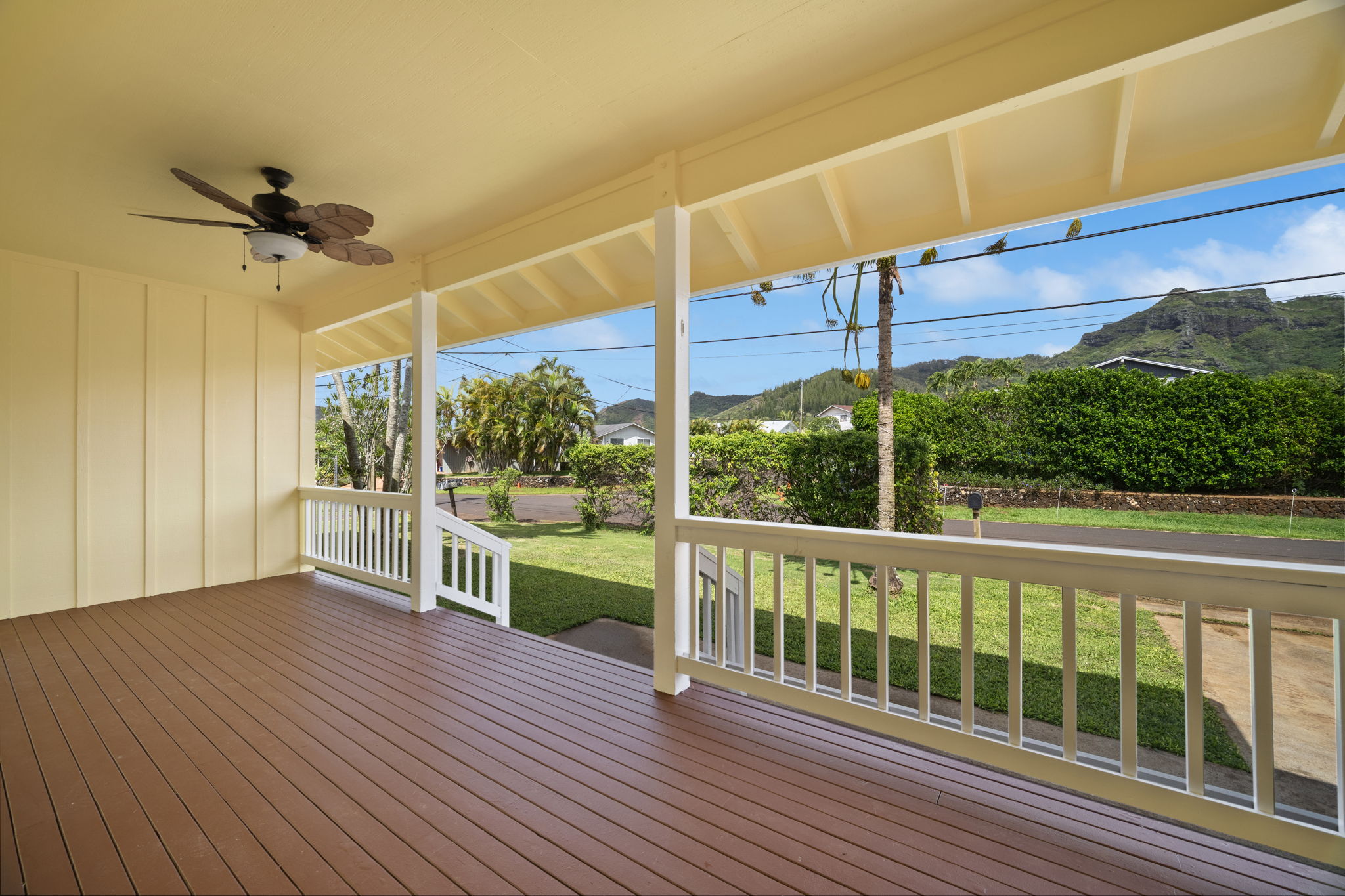 210 Eggerking Road Kapaa, HI 96746 - Photo 20 of 30 a view of a room with wooden floor