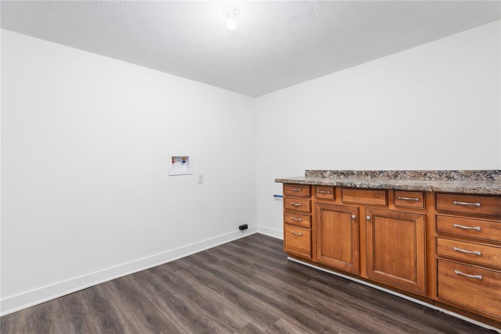 724 Nursery Road Anderson, IN 46012 - Photo 11 of 20 Gallery Image 11