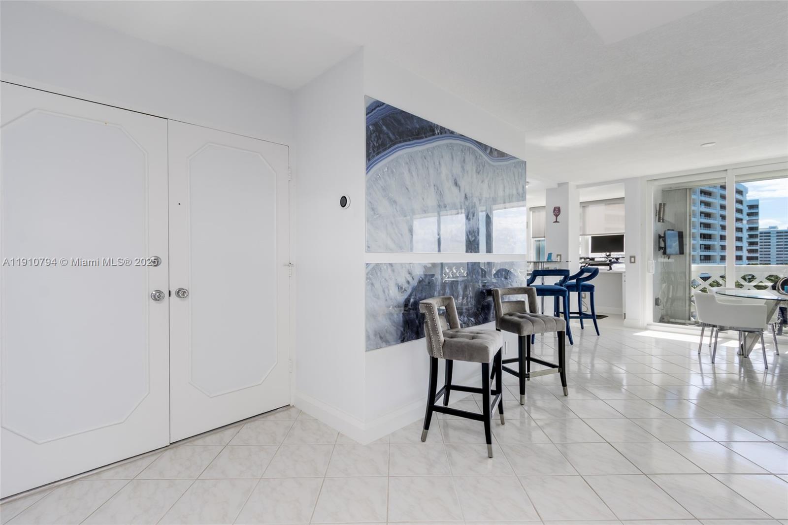 1200 South Ocean Boulevard, Unit 9F Boca Raton, FL 33432 - Photo 27 of 55 a view of a dining room with furniture