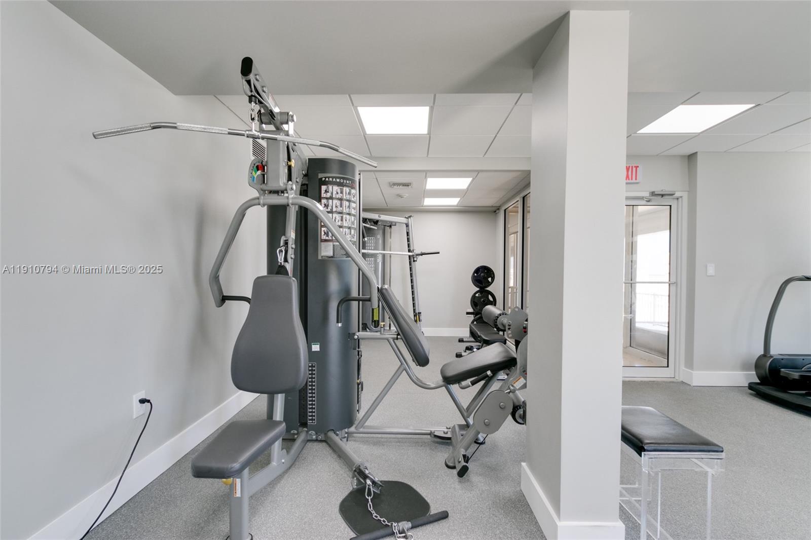 1200 South Ocean Boulevard, Unit 9F Boca Raton, FL 33432 - Photo 43 of 55 a view of a room with gym equipment