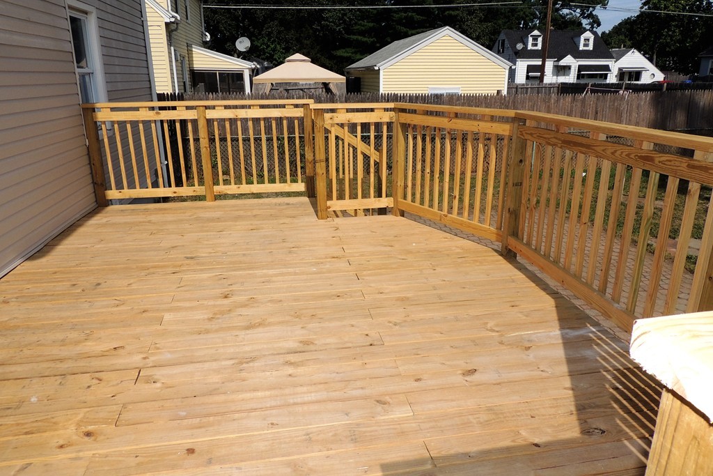 55 Linnell Street Springfield, MA 01104 - Photo 25 of 29 Gallery Image 25