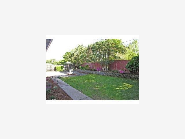 804 Inverness Way Sunnyvale, CA 94087 - Photo 8 of 9 Gallery Image 8