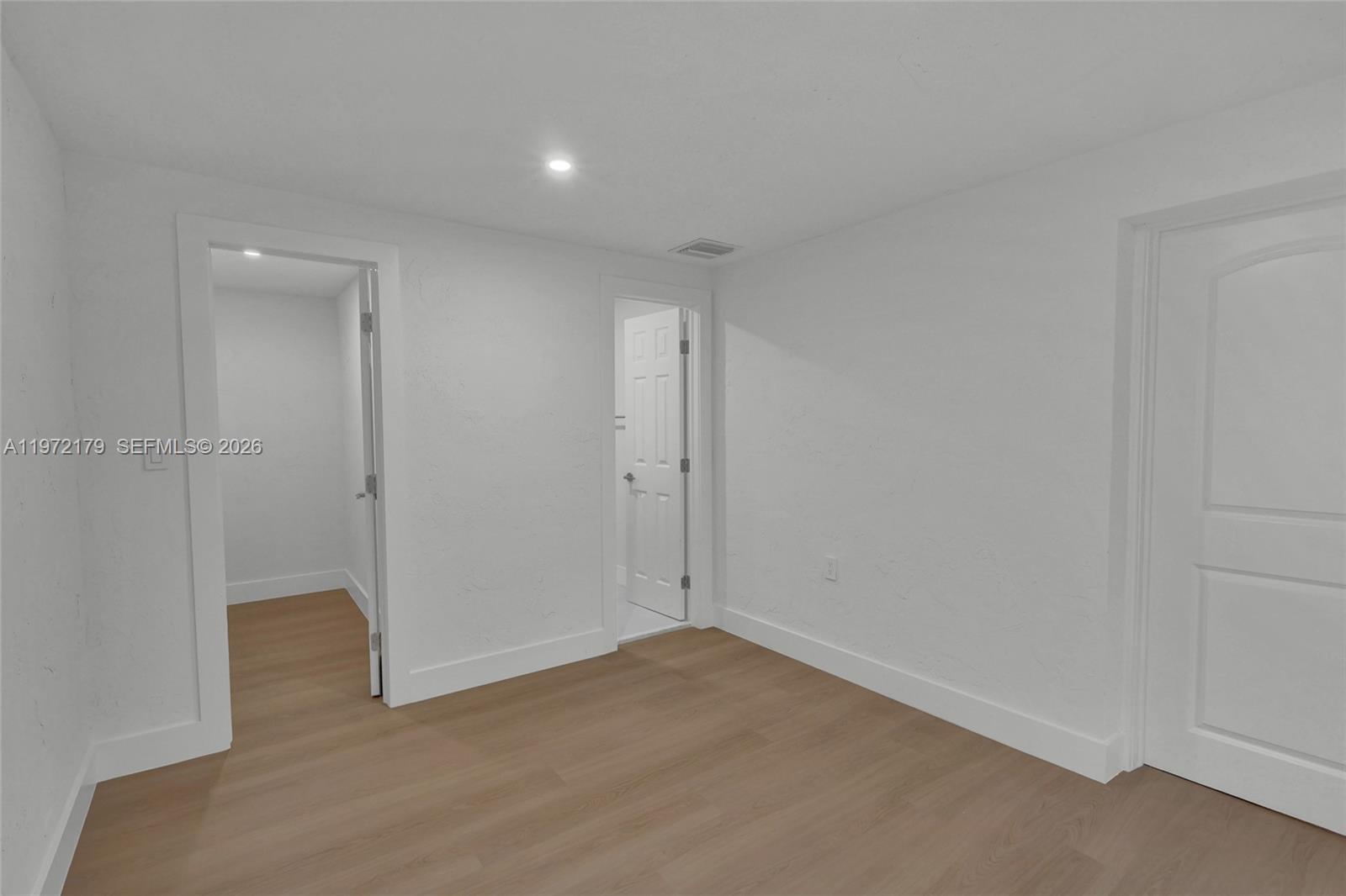 5111 Southwest 73rd Terrace Miami, FL 33143 - Photo 14 of 31