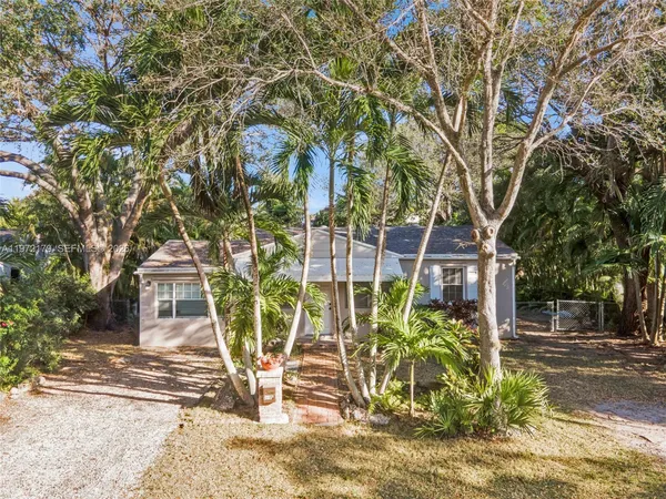 $6,500 | 5111 Southwest 73rd Terrace, Miami, FL 33143