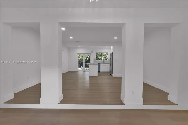 $6,500 | 5111 Southwest 73rd Terrace, Miami, FL 33143