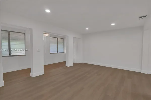 $6,500 | 5111 Southwest 73rd Terrace, Miami, FL 33143