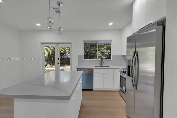 $6,500 | 5111 Southwest 73rd Terrace, Miami, FL 33143