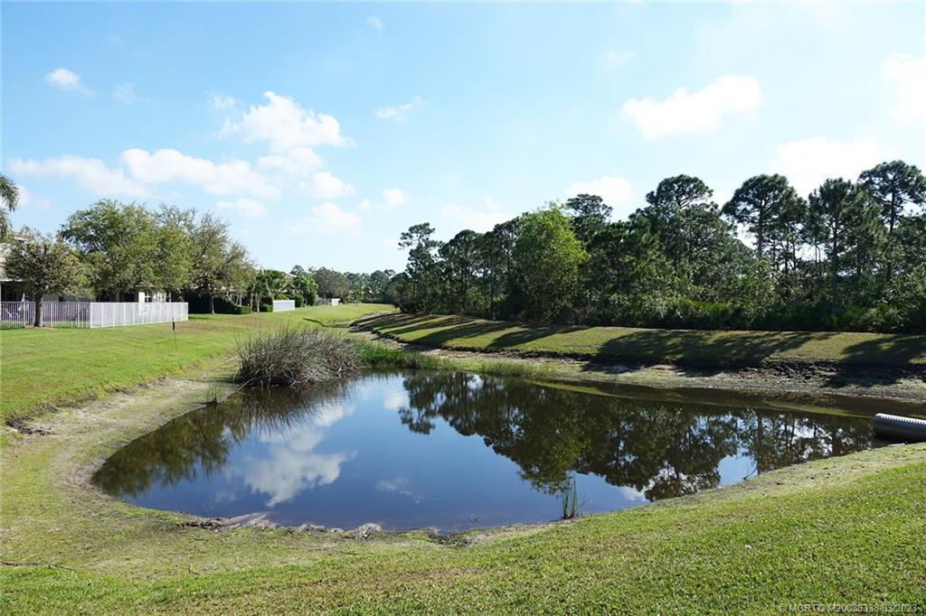 1041 Southeast Fleming Way Stuart, FL 34997 - Photo 33 of 38 Gallery Image 33