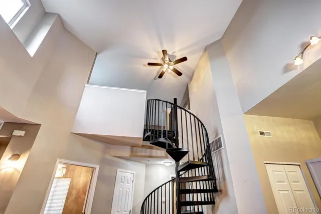 a view of entryway with a front door