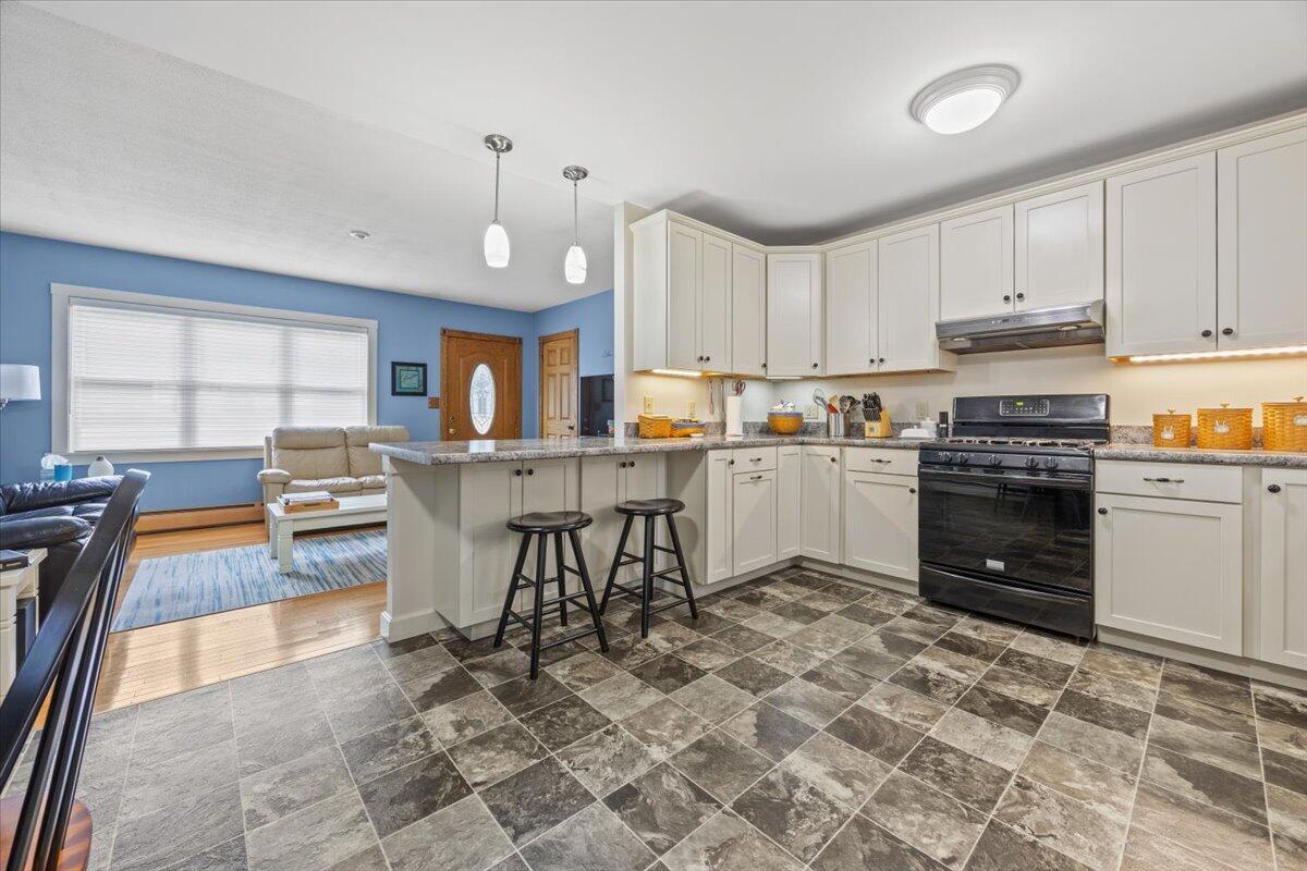 28 Jellerson Road Sanford, ME 04073 - Photo 6 of 39 14-28 Jellerson-14