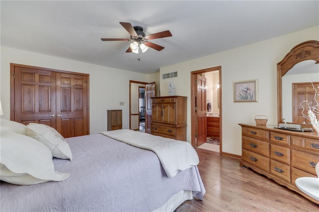 1433 Iron Liege Road Indianapolis, IN 46217 - Photo 18 of 43 Gallery Image 18