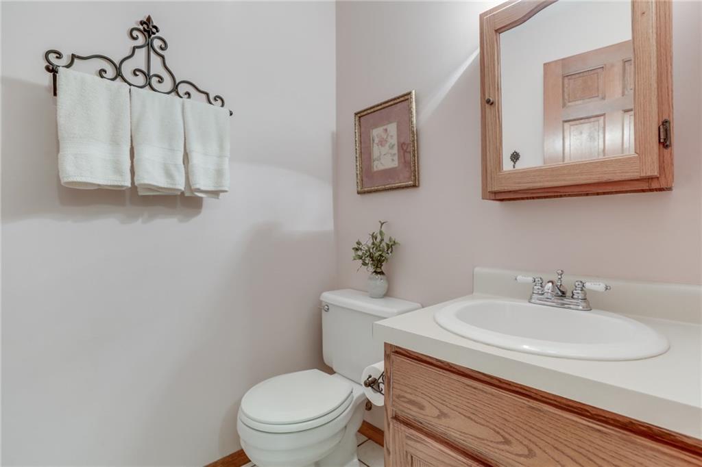 1433 Iron Liege Road Indianapolis, IN 46217 - Photo 25 of 43 Gallery Image 25
