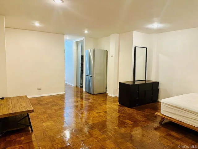 $3,150 | 240 East 35th Street, Unit 11F | Murray Hill