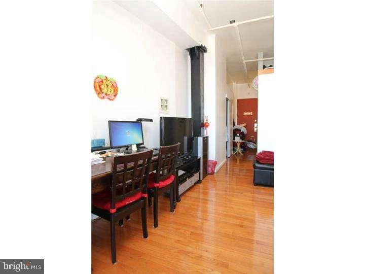 1010 Race Street, Unit 7B Philadelphia, PA 19107 - Photo 8 of 19