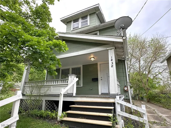 $1,375 | 1438 Newton Street, Akron, OH 44305