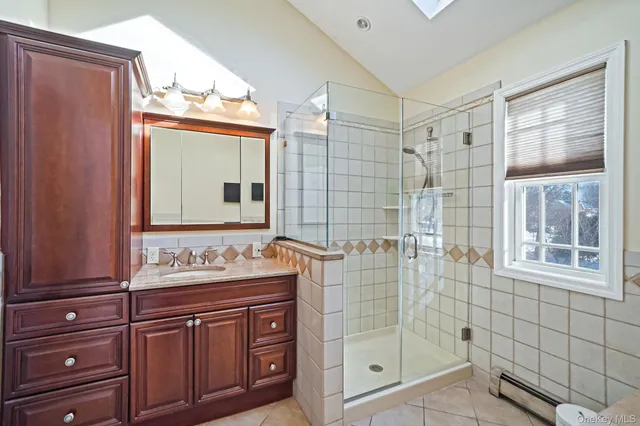 $899,990 | 24 Embassy Road, Selden, NY 11784