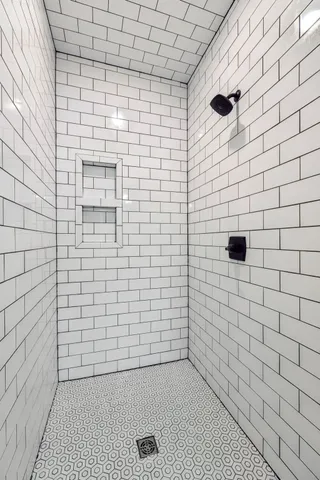 $799,000 | 130 Saddlebrook Drive, Hohenwald, TN 38462