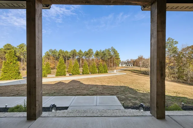 $799,000 | 130 Saddlebrook Drive, Hohenwald, TN 38462