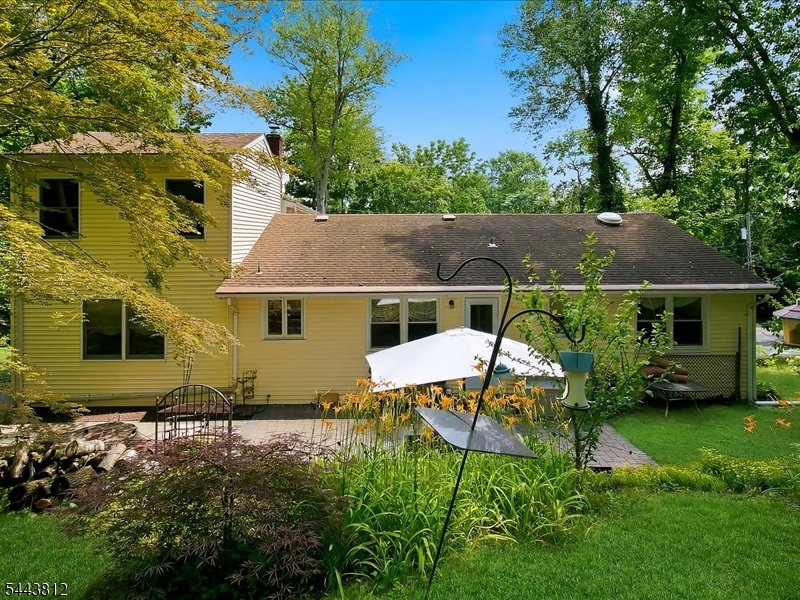 76 Long Hill Road Gillette, NJ 07933 - Photo 28 of 29
