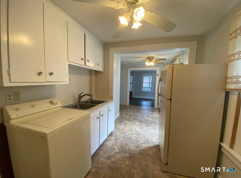 81 Woodtick Road, Unit 1 Waterbury, CT 06705 - Photo 2 of 8