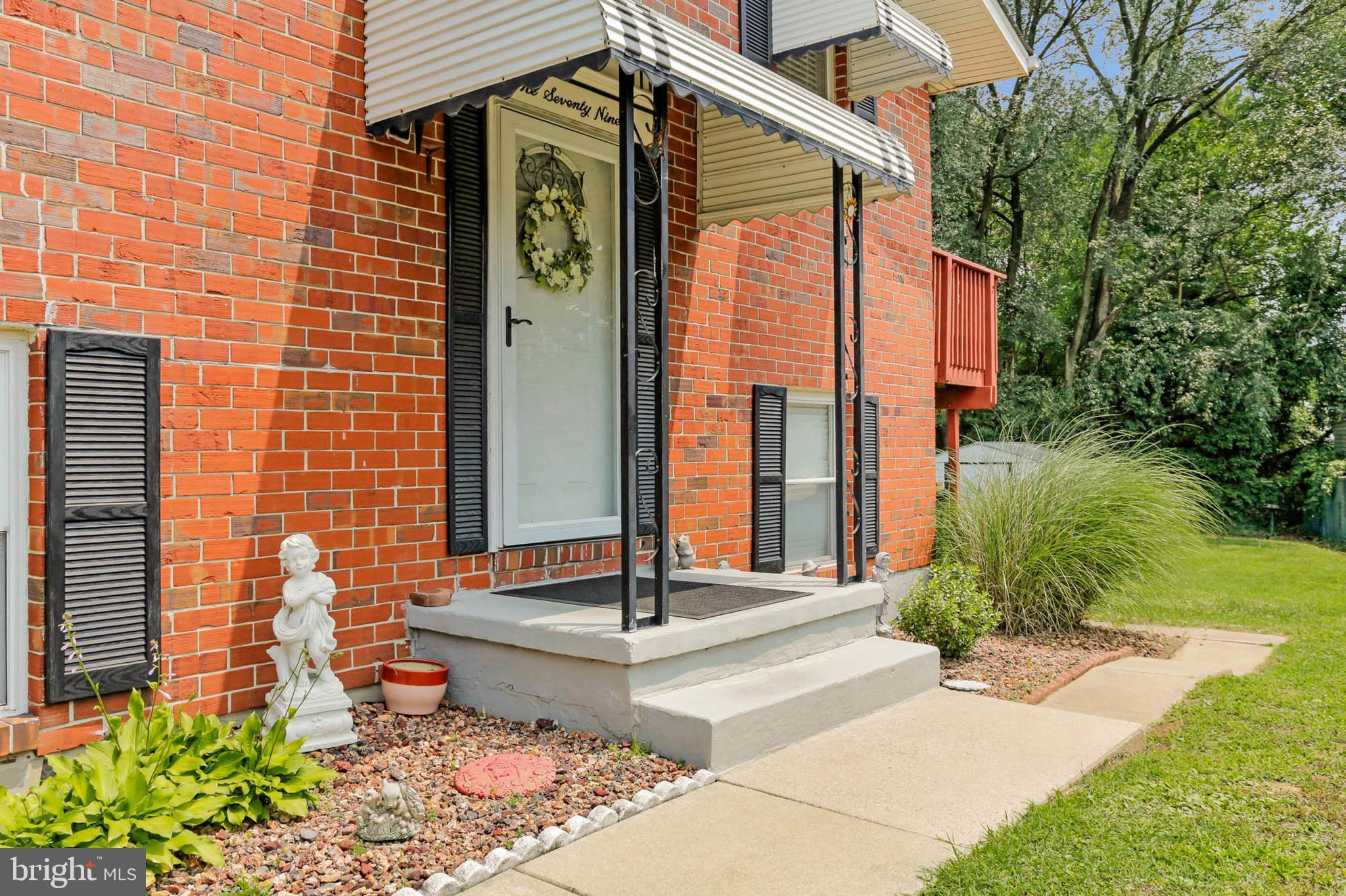179 Dunlap Road Pasadena, MD 21122 - Photo 3 of 36 Welcome Home!