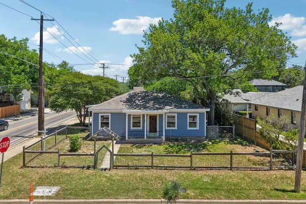 $675,000 | 5015 Avenue G, Austin, TX 78751