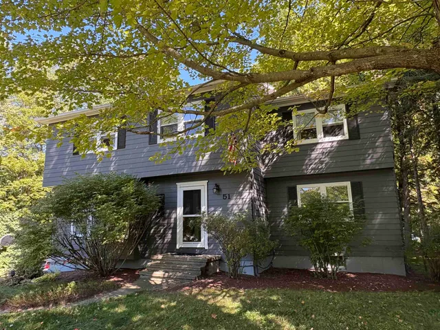 $549,900 | 51 Logwood Circle, Essex, VT 05452