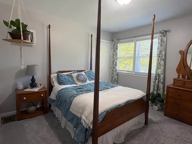 $549,900 | 51 Logwood Circle, Essex, VT 05452