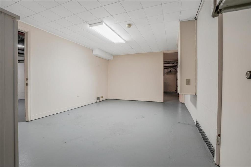 5215 Blossom Road Pittsburgh, PA 15236 - Photo 22 of 50 Partially Finished Game Room