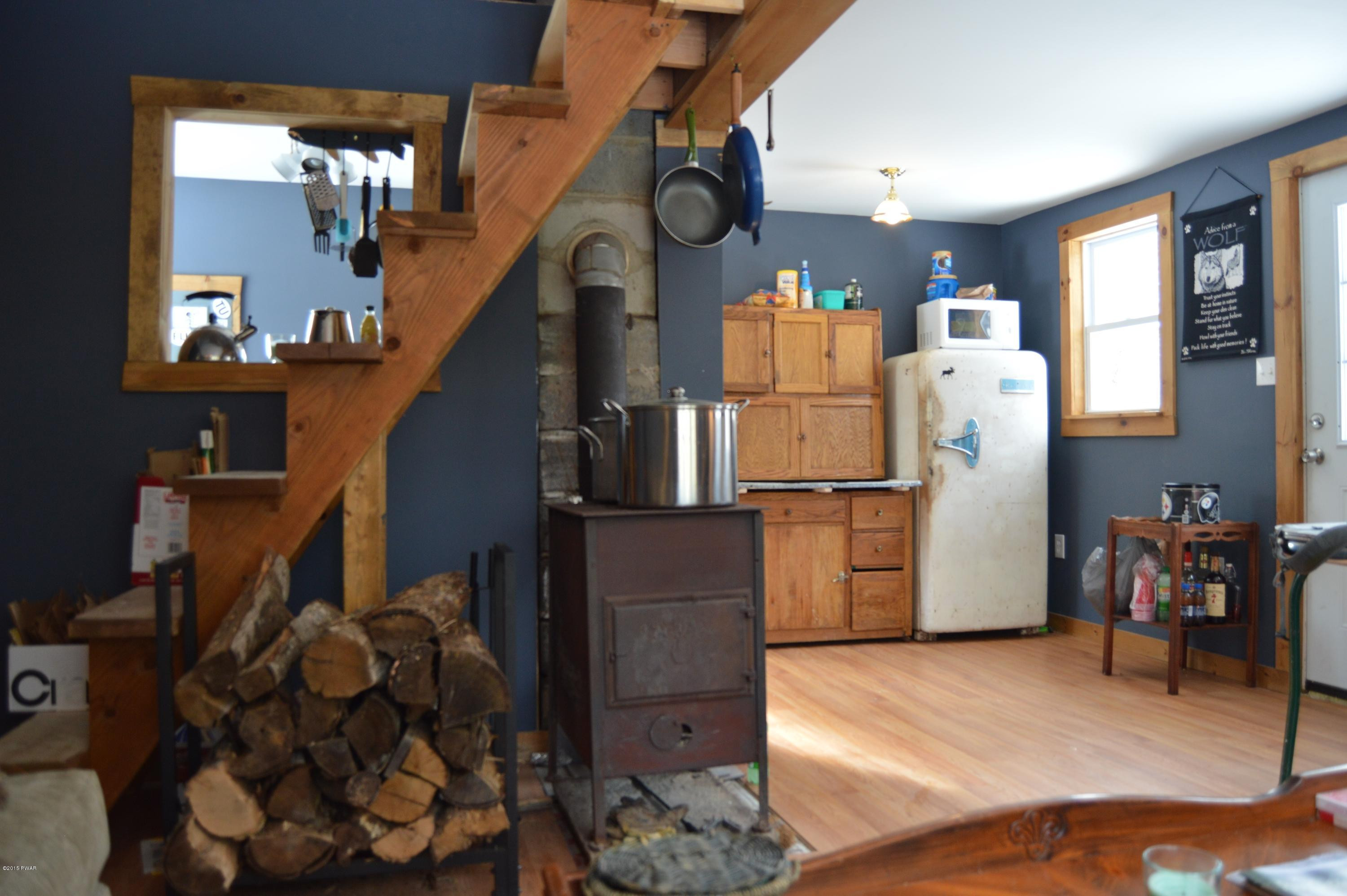 521 Five Mile Mdw Road Milford, PA 18337 - Photo 10 of 14