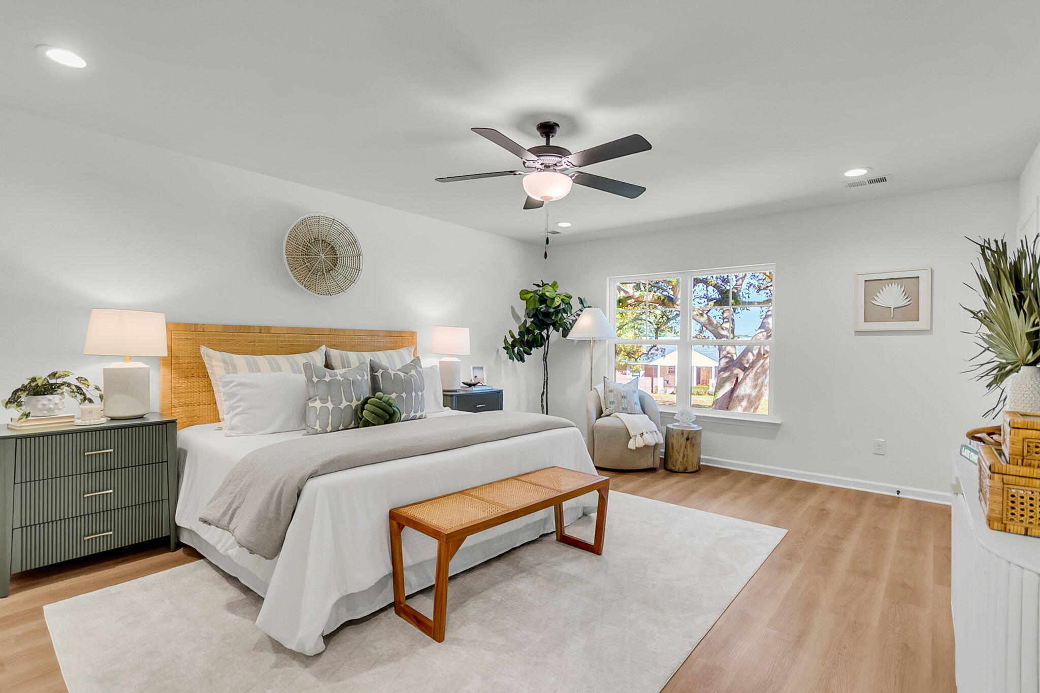 6205 Old Point Road Hanahan, SC 29410 - Photo 23 of 48 CREM - 6205 Old Point-42