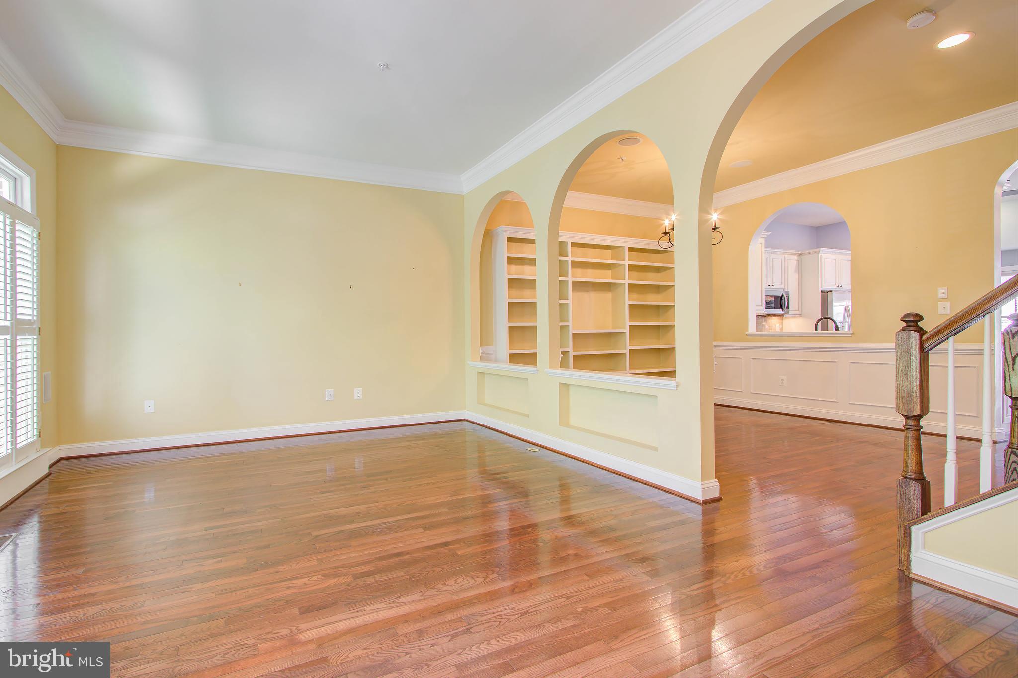 326 Hart Road Gaithersburg, MD 20878 - Photo 5 of 48 Gallery Image 5