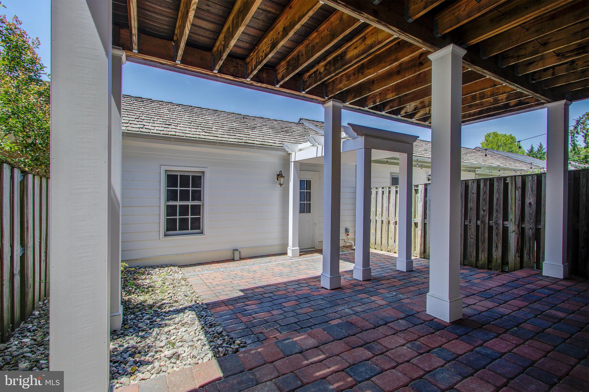 326 Hart Road Gaithersburg, MD 20878 - Photo 41 of 48 Gallery Image 41