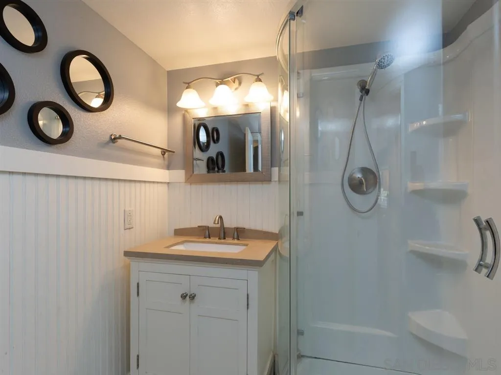 3544 Sea Ridge Road Oceanside, CA 92054 - Photo 13 of 25 Gallery Image 13