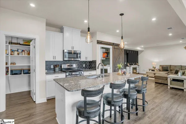 $350,000 | 307 Vicksburg Drive, Piedmont, SC 29673