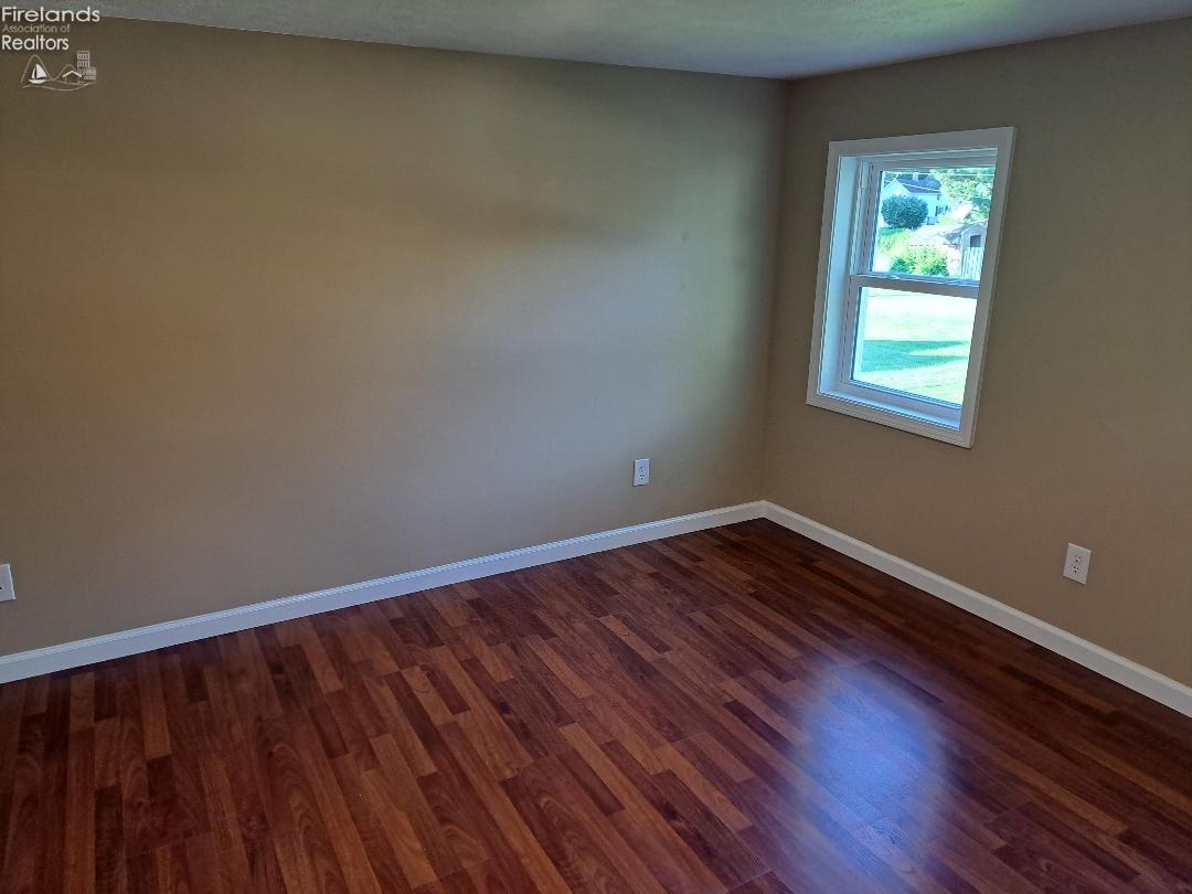800 Upton Road Fremont, OH 43420 - Photo 12 of 17 Gallery Image 12