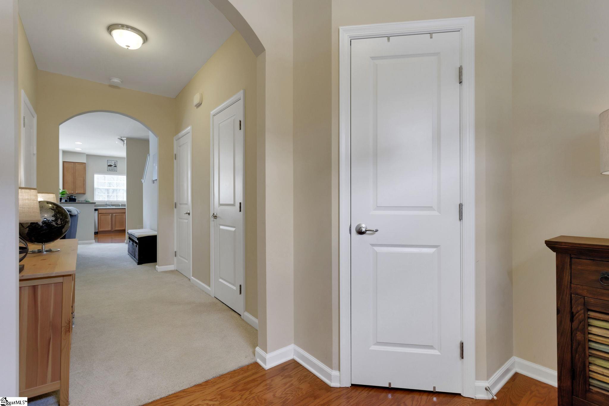 124 Awendaw Way Greenville, SC 29607 - Photo 3 of 30 Gallery Image 3